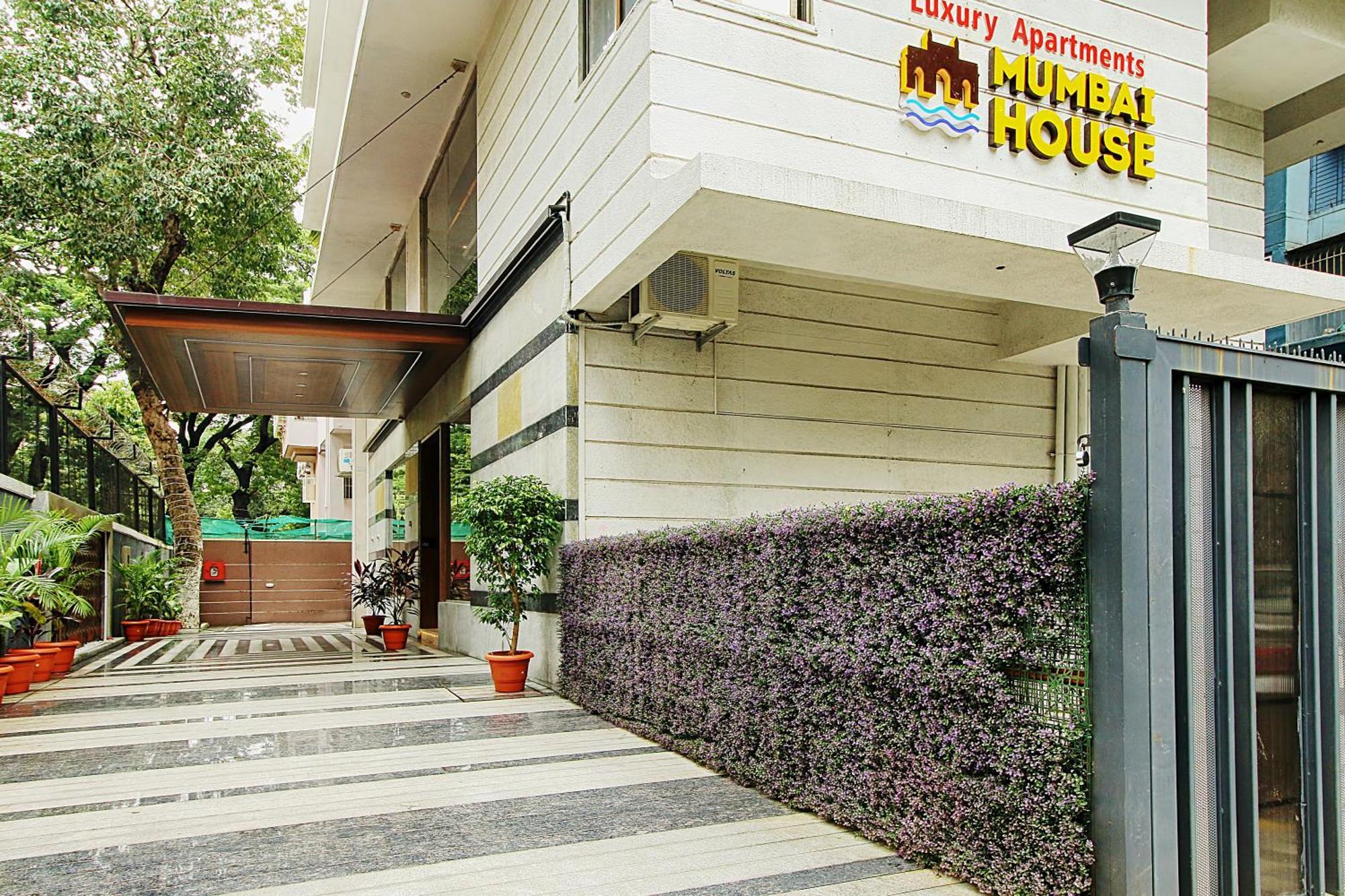 Mumbai House Luxury Apartments, Santacruz East, Mumbai